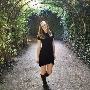 Meet your Posher, Savannah